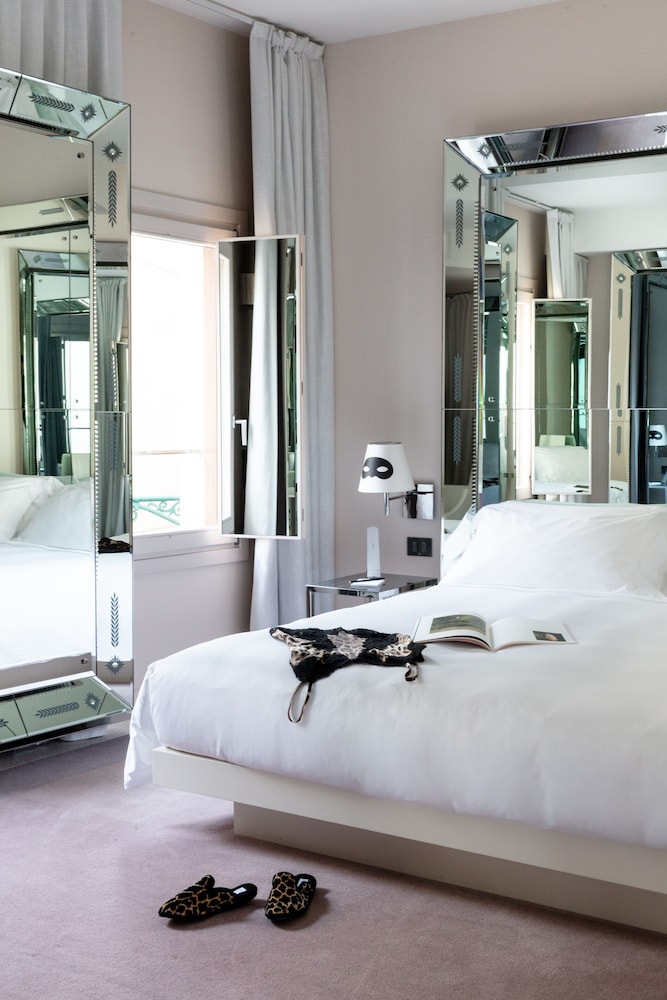 Deluxe Room photo 1