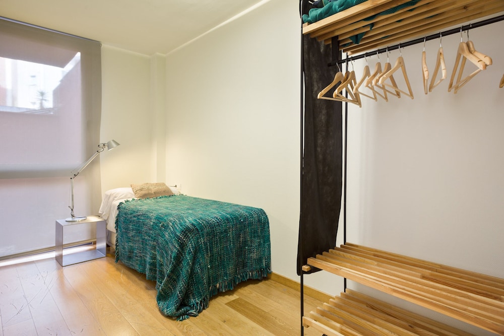 Family Apartment, 3 Bedrooms, Pool Access, Ground Floor photo 2