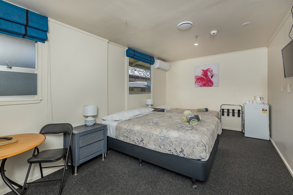 Triple Room, Multiple Beds photo 1