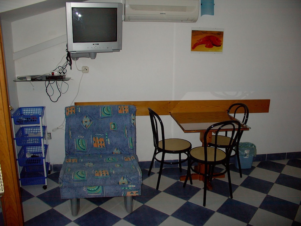 Studio (Jadranka - 200 m from sea - SA6(3)) photo 3