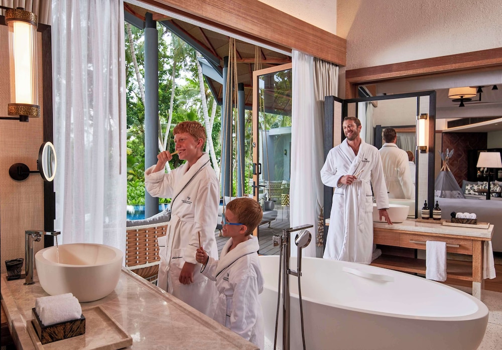 Villa, Multiple Beds (Blacktip)