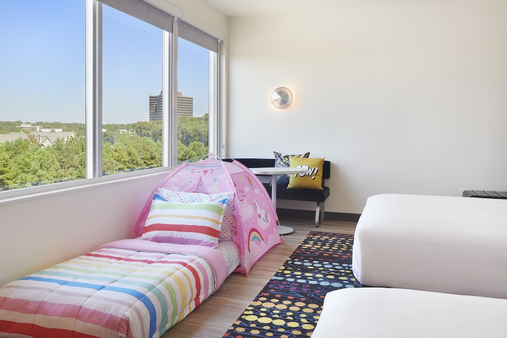 aloft, Room, 2 Queen Beds - Photo 2