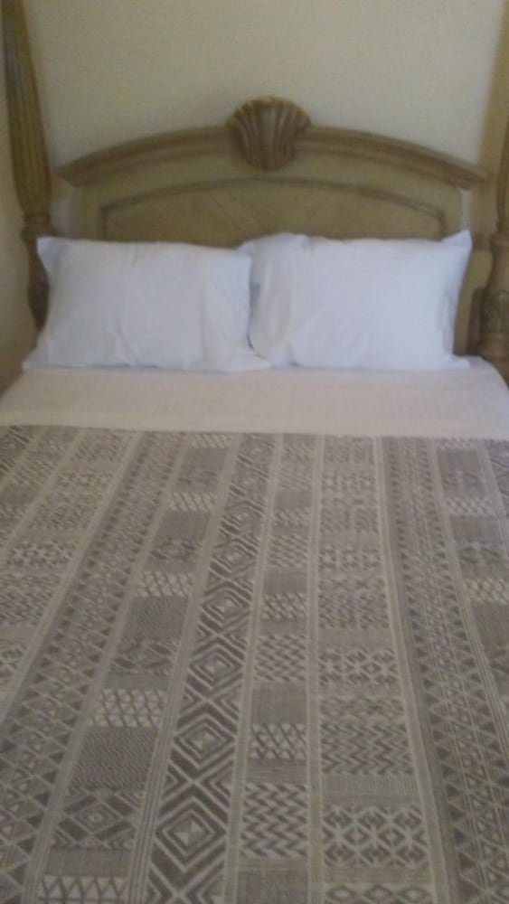 Luxury Room, Shared Bathroom photo 2