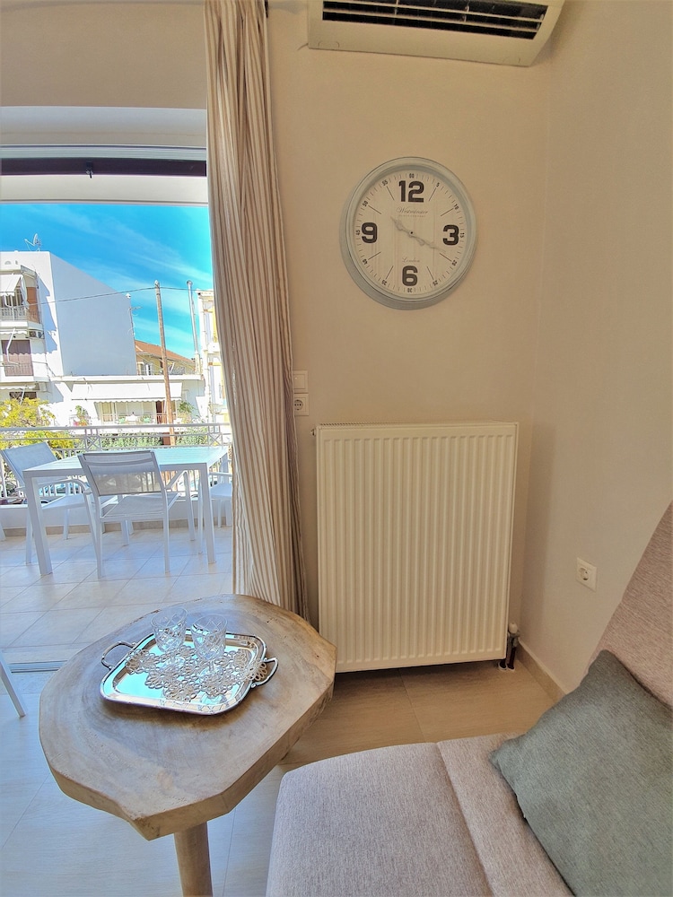 Deluxe Apartment, Balcony, City View photo 3