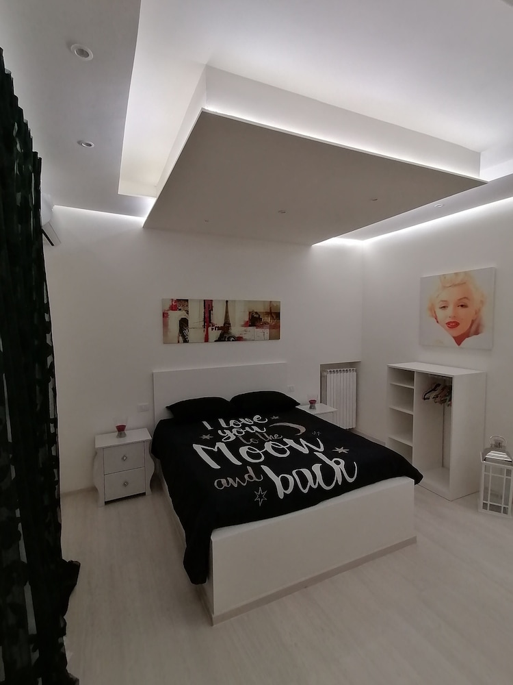 Double Room (Jasmine)