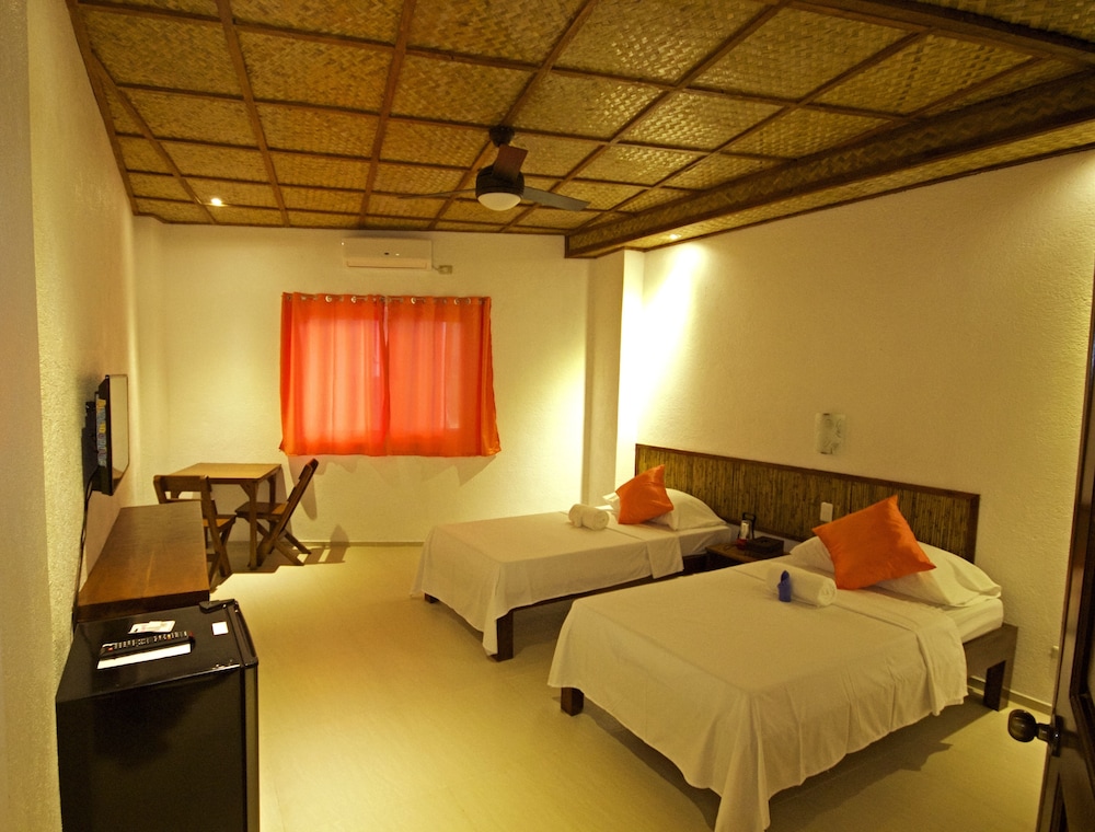 Deluxe Twin Room photo 3
