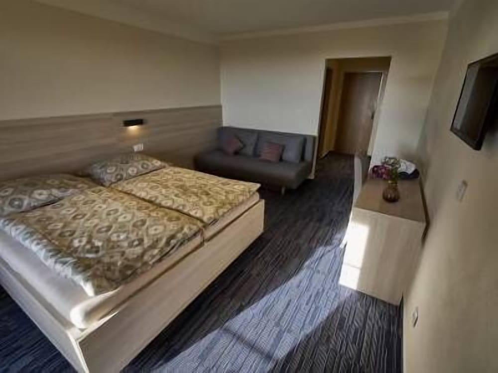 Family Suite (For 6) photo 3