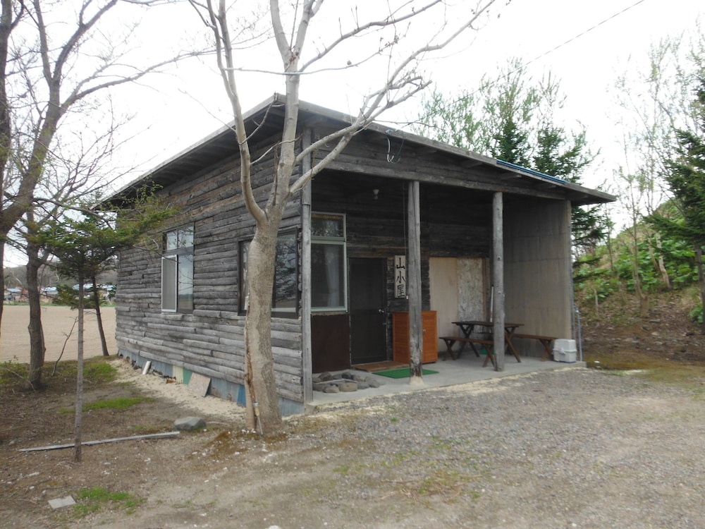 Deluxe Bungalow photo 2