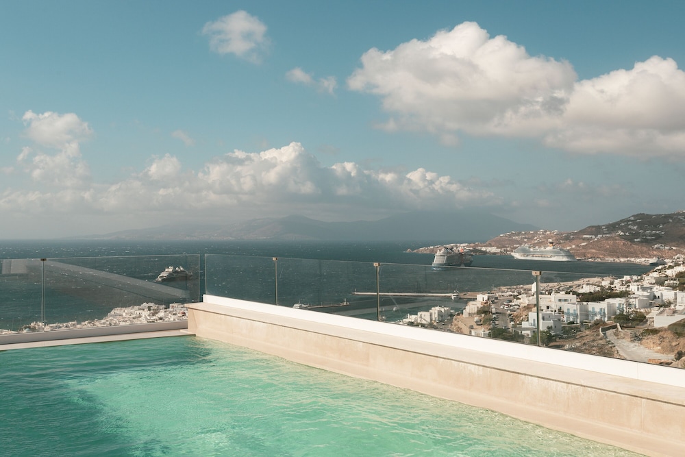Honeymoon Suite, Private Pool, Sea View - Photo 5