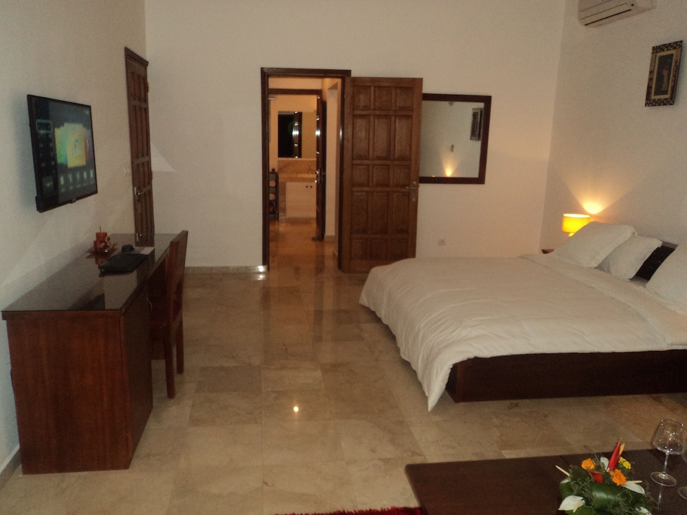 Romantic Suite (Aphrodite) photo 2