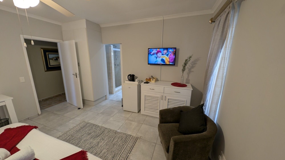 Deluxe Double Room photo 2
