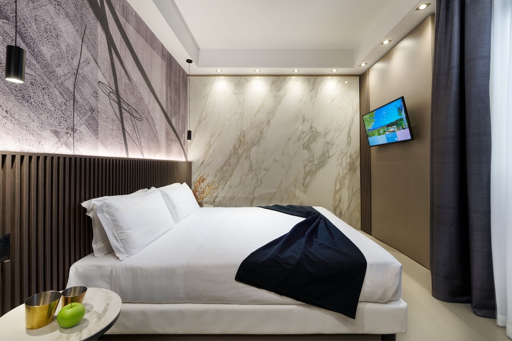 Luxury Double or Twin Room - Photo 1