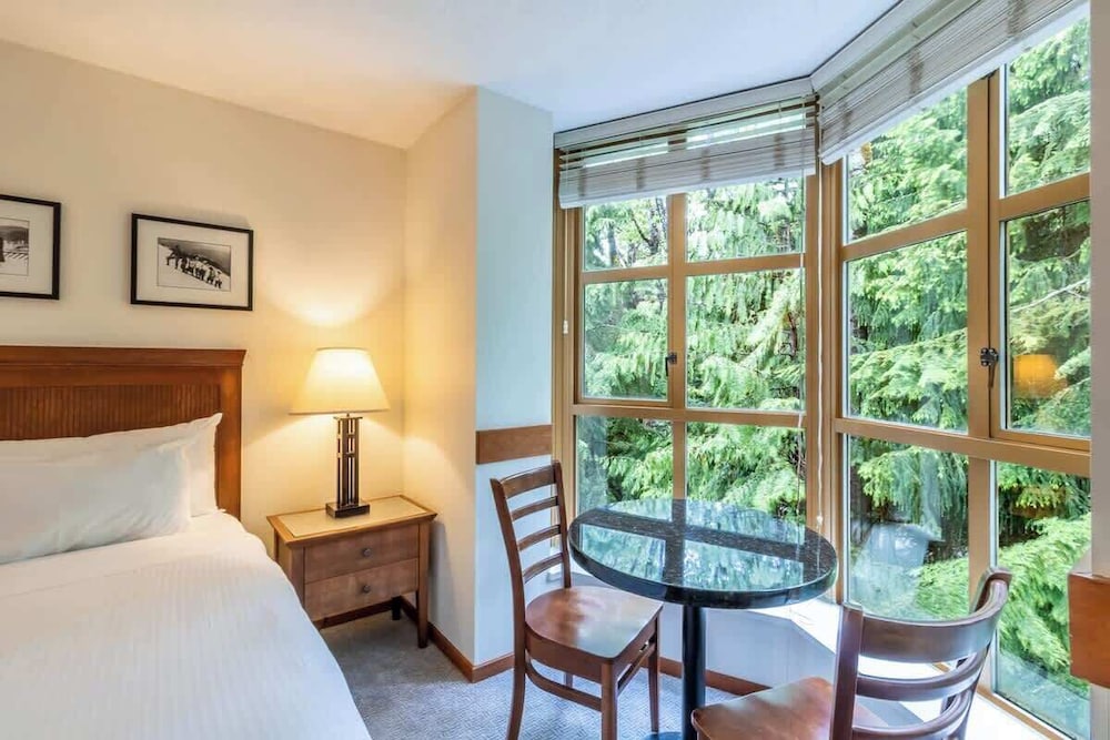 Studio Suite, 1 Queen Bed, Hot Tub, Mountain View ( Cascade - 417)