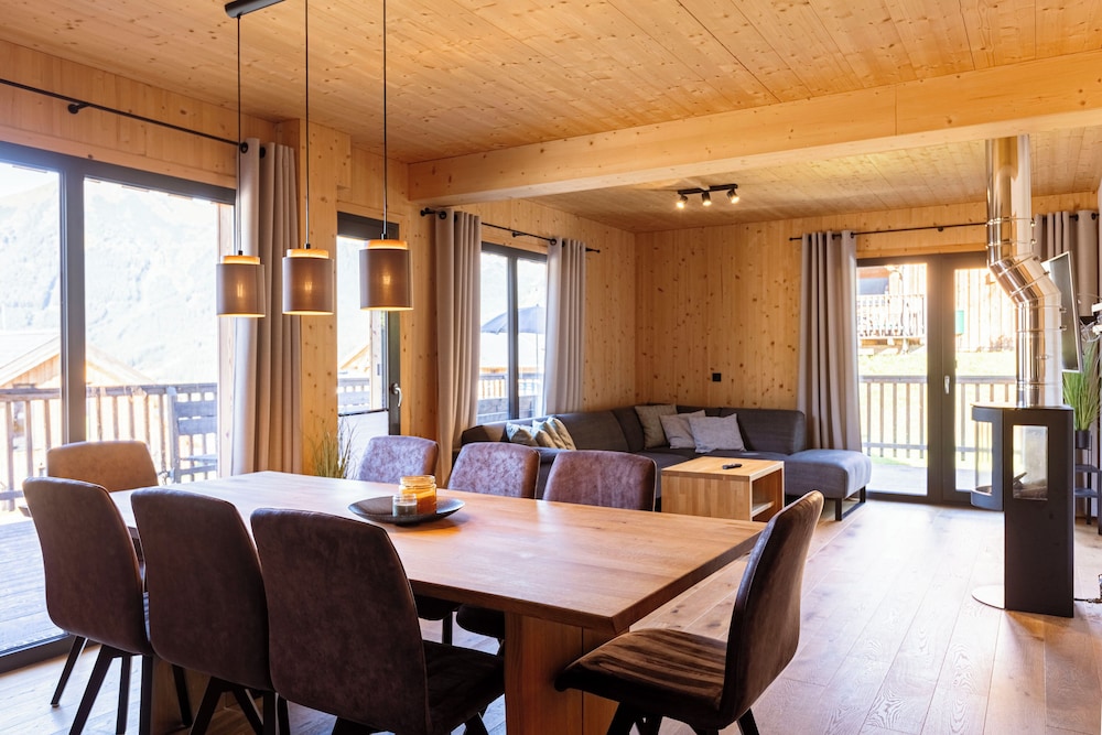 Premium Ferienhaus #56 mit IR-Sauna & Whirlpool