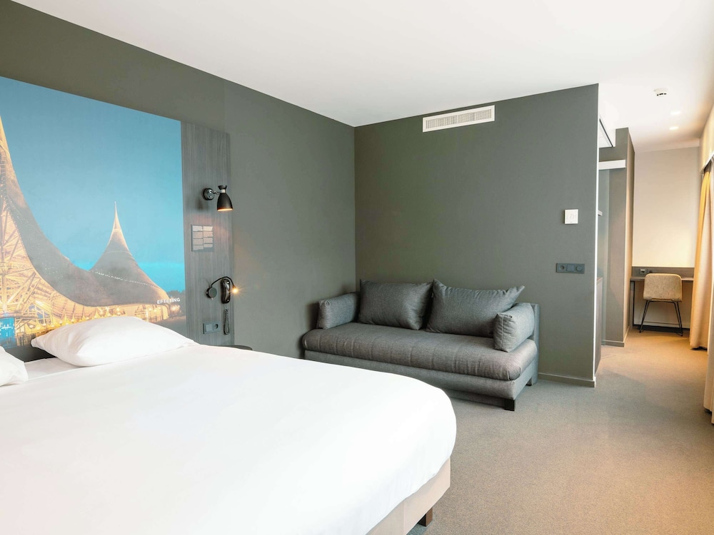 Standard Double Room, 1 Double Bed with Sofa bed - Photo 6