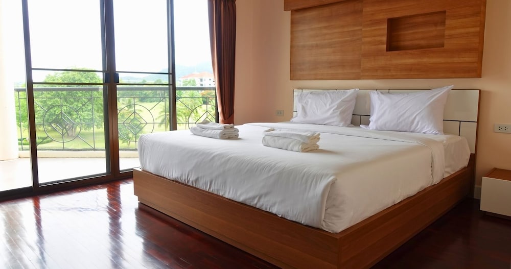 One-Bedroom Suite