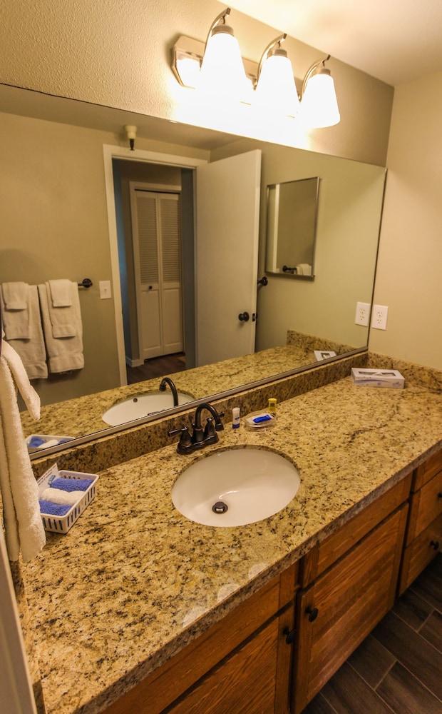 Room, 1 Bedroom photo 2
