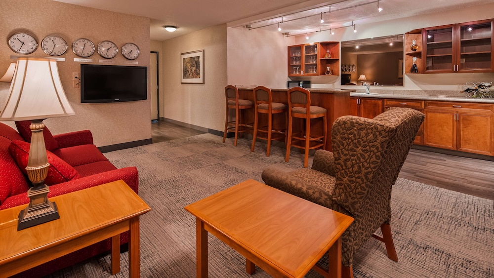 Suite, 2 Bedrooms, Balcony, River View - Photo 5