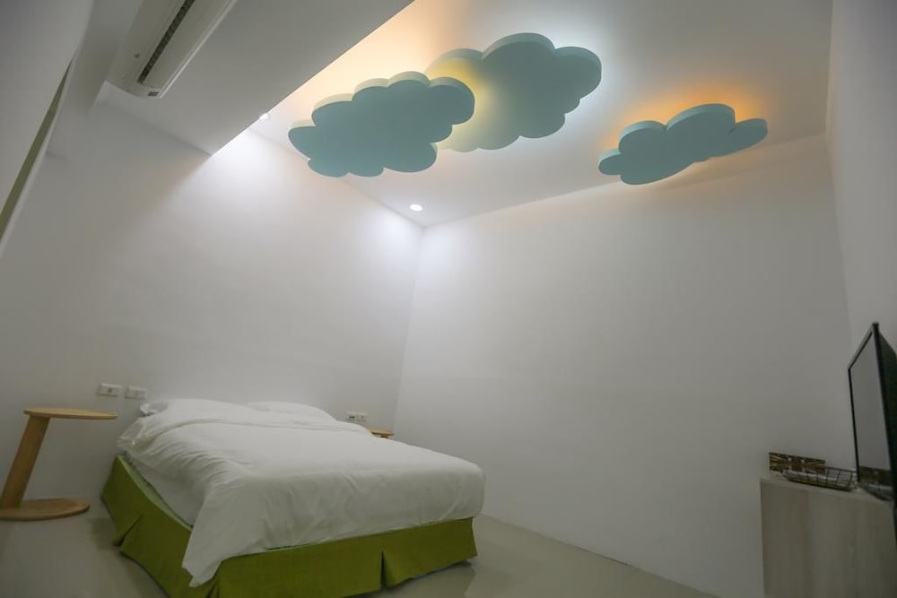 Basic Double Room photo 3