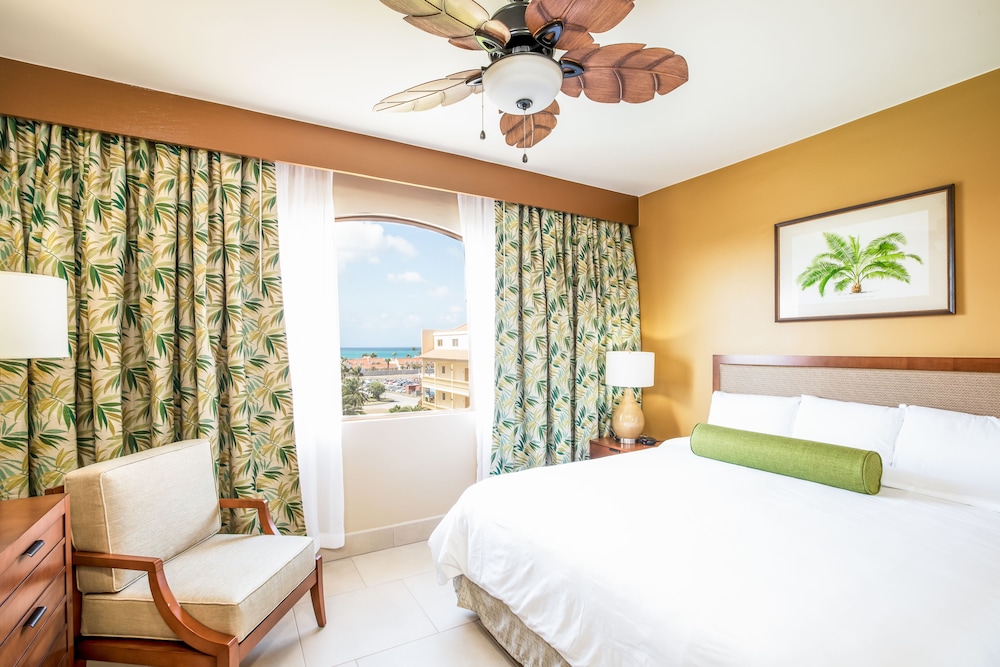 One Premium Suite 1 King