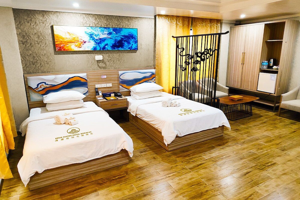 Executive Room - Photo 1