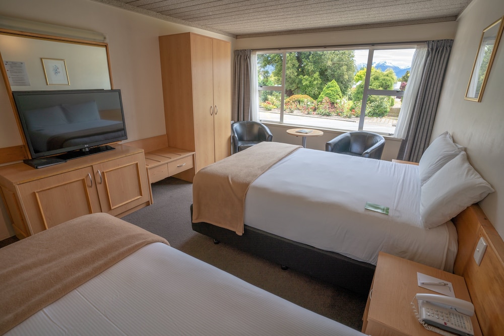 Standard Room, 2 Double Beds photo 1
