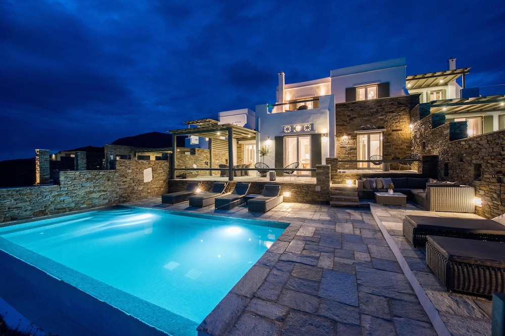 Family Villa, Private Pool, Sea View photo 2