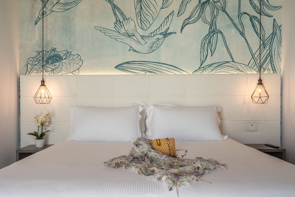 Suite, Terrace, Partial Sea View photo 1