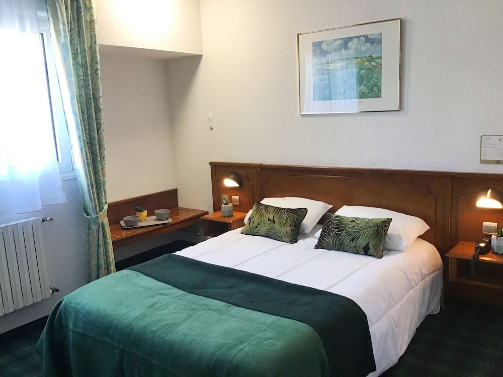 Classic Twin Room photo 3
