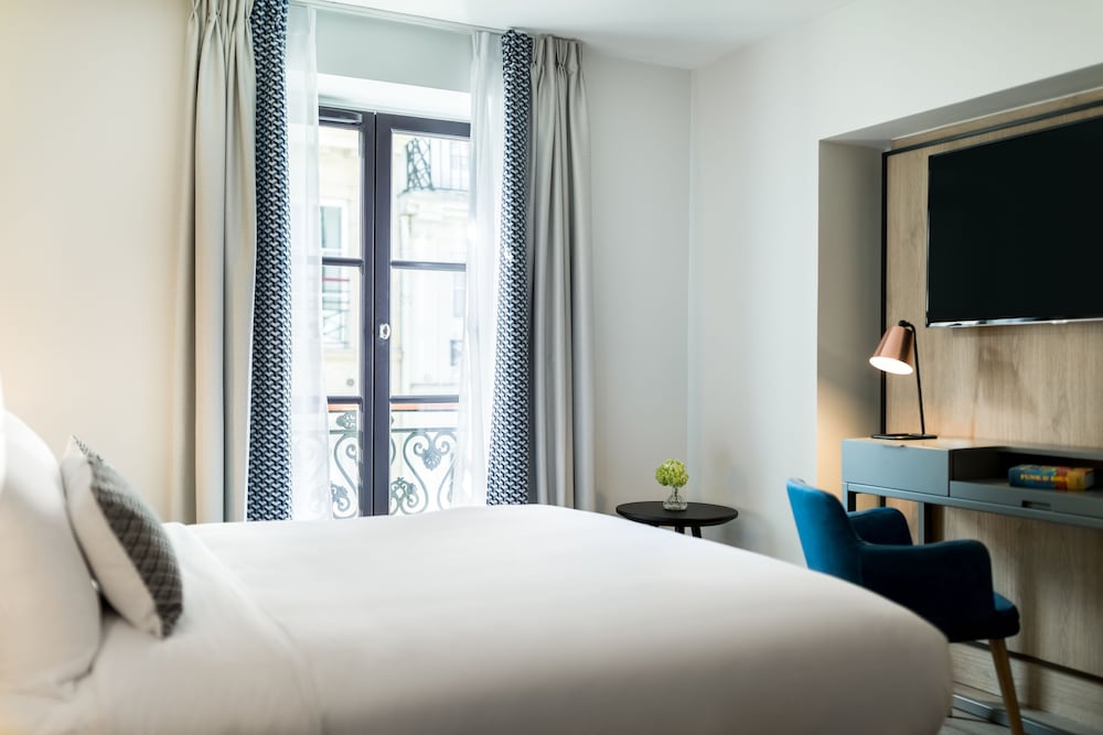 Room, 1 Queen Bed photo 2