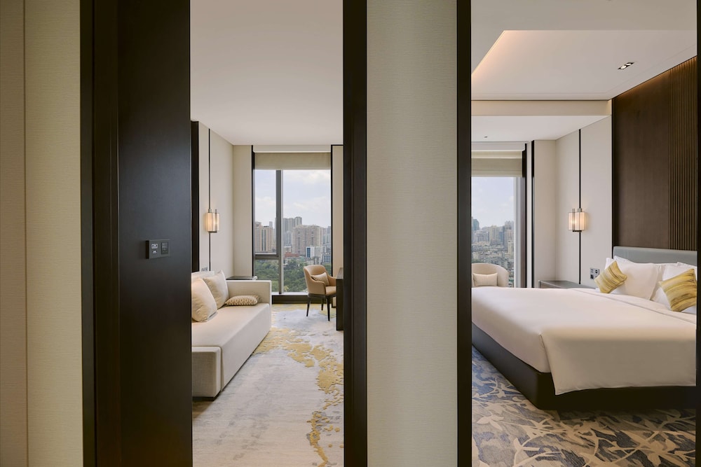 Suite (Grand Deluxe 2 Bedrooms) - Photo 3