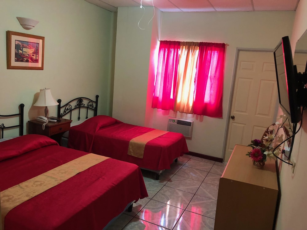 Executive Double Room, 2 Double Beds photo 3