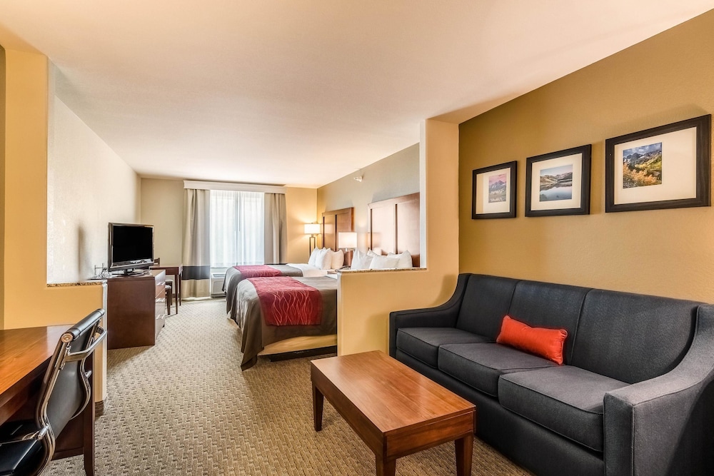 Suite, Non Smoking - Photo 1