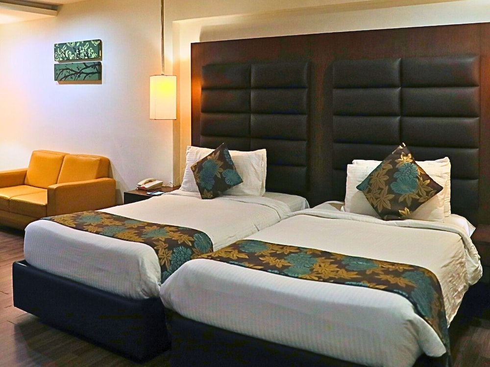 Superior Double or Twin Room photo 3
