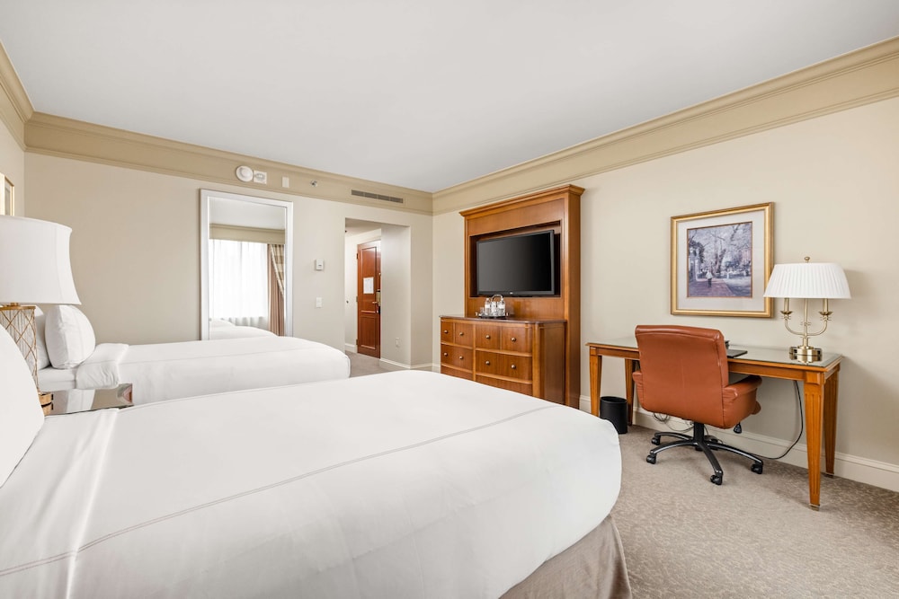 Room, 2 Double Beds (Accessible) photo 2