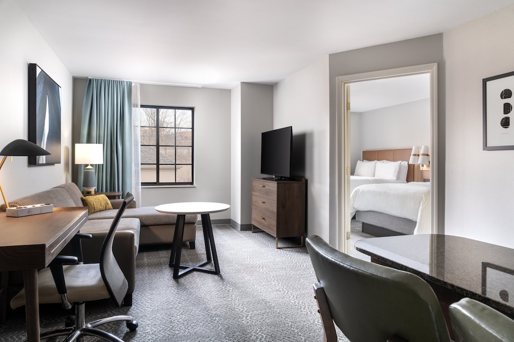Suite, Multiple Beds - Photo 5
