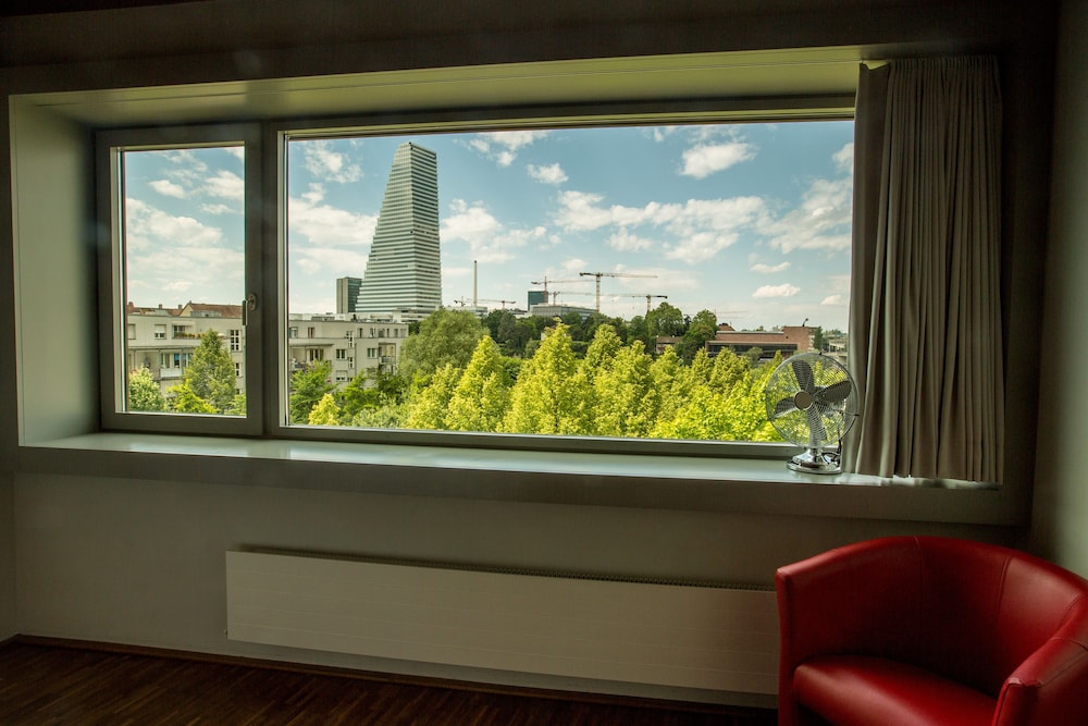 Double Room (Riverside) - Photo 8