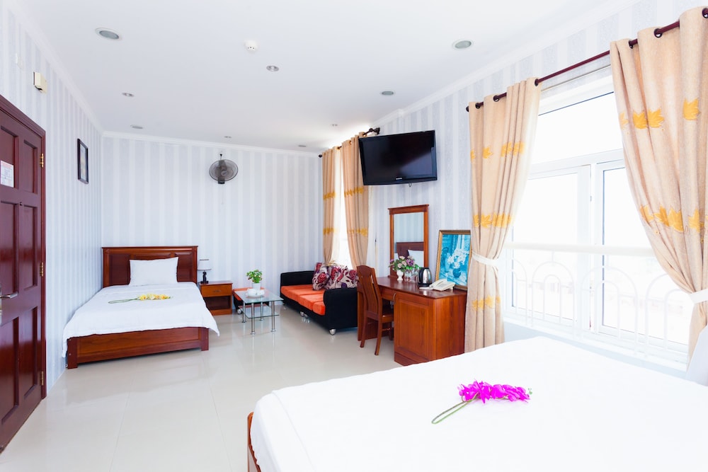 Suite, Sea View