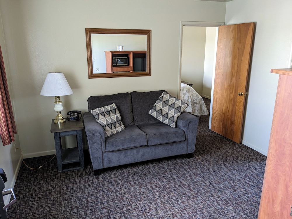 Deluxe Suite - Photo 1