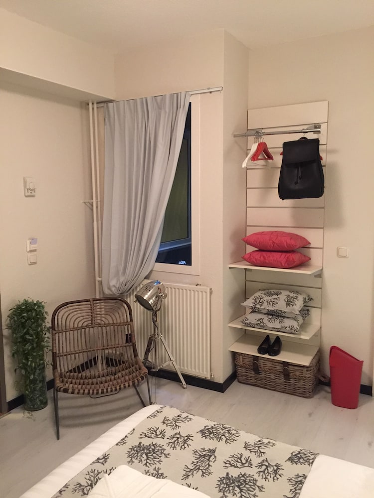 Standard Room, 1 Double or 2 Twin Beds photo 3