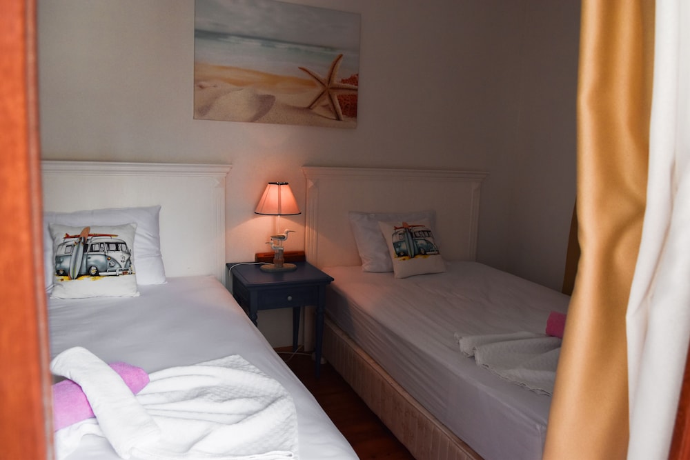 Standard Twin Room, Balcony photo 1