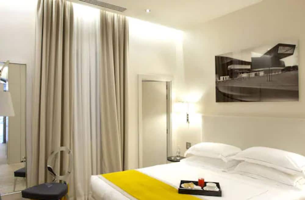 Executive Suite, Ground Floor photo 1