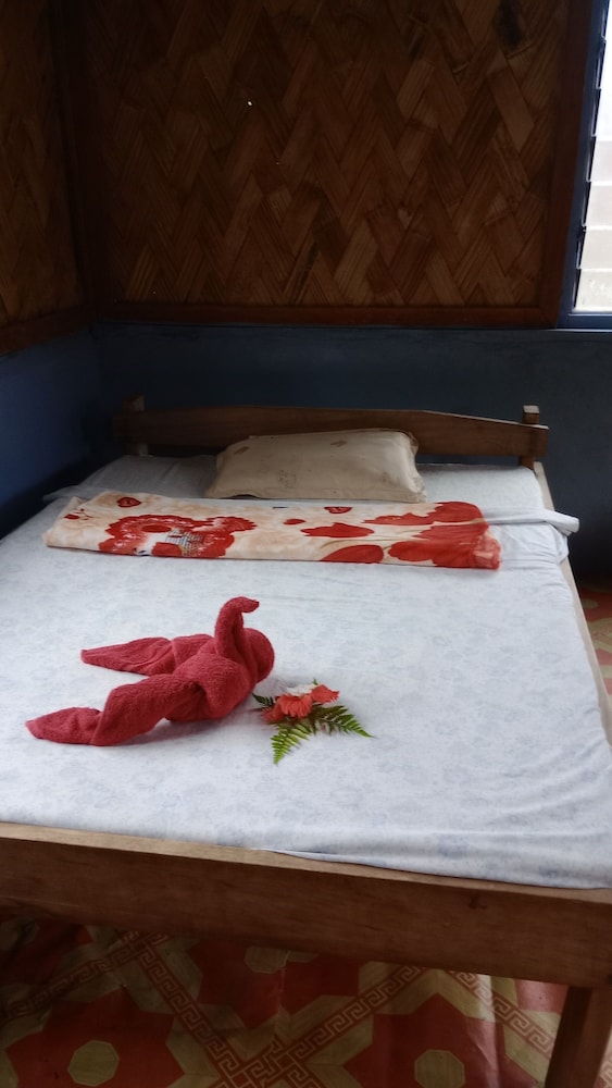 Traditional Bungalow, 1 Bedroom, Garden Area photo 2