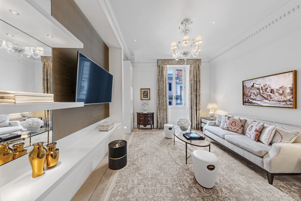 Suite, 1 King Bed