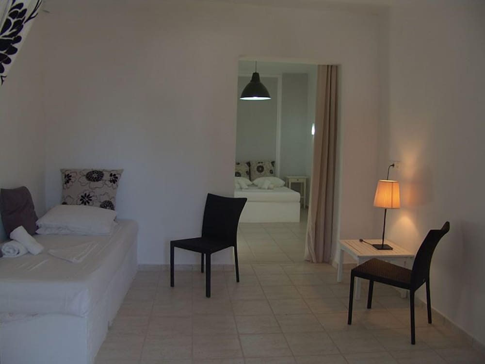 Double Room, Sea View, Ground Floor (1) photo 1
