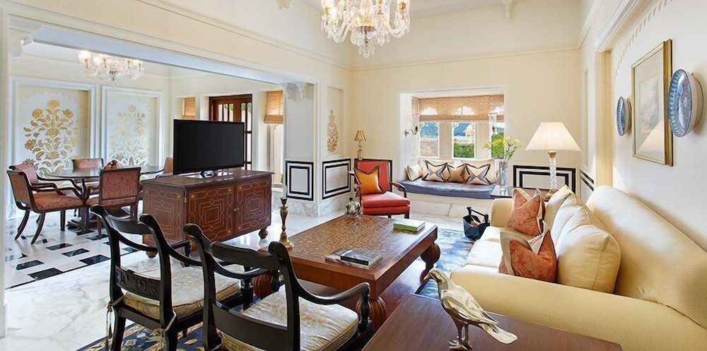 Luxury Suite, Private Pool - Photo 1