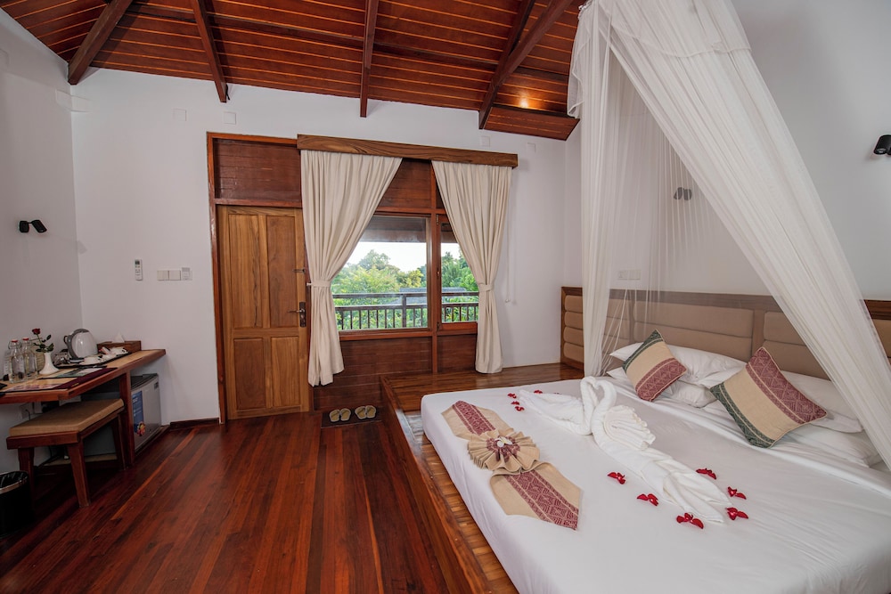 Deluxe Room, Balcony, Garden View