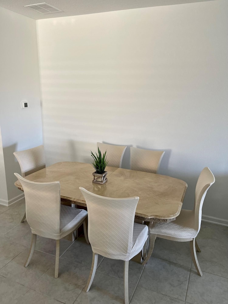 Grand Family Deluxe 4BD House Near Disney Parks, 사진 22