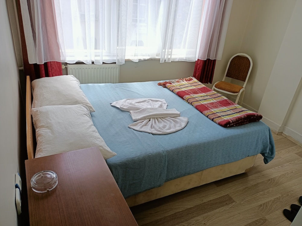 Basic Double Room, 1 Double Bed photo 1