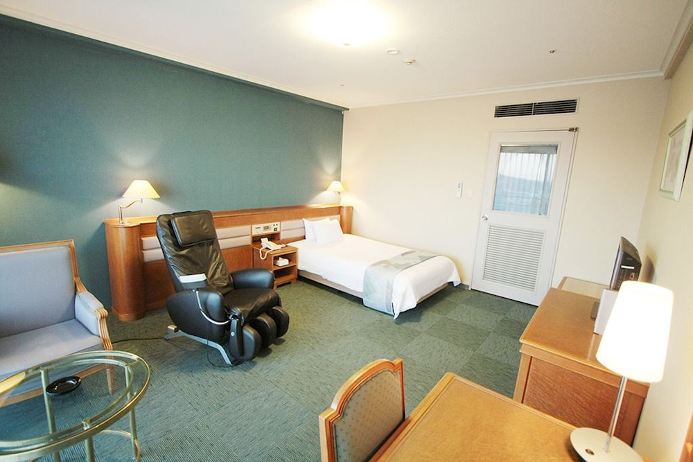Single Room, Smoking photo 1